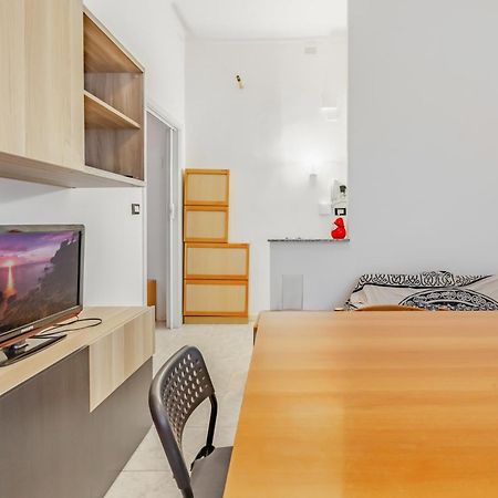 Lomellina Comfy Apartment Milan Exterior photo